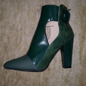 Green ankle boots